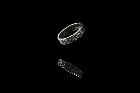 Halftextured Ring